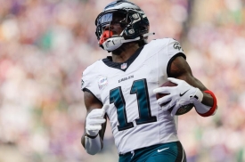 Tương lai A.J. Brown và Eagles trước hạn chót giao dịch NFL 2025