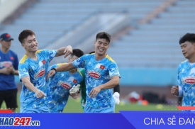 ĐT Việt Nam lên đường sang Lào, quyết tâm thắng trận ngày 19/11