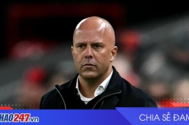 Tương lai HLV Arne Slot tại Liverpool sau thất bại 0-3 trước Nottingham Forest