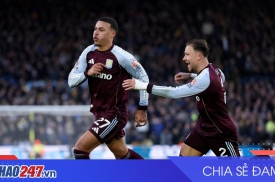 Aston Villa ngược dòng hạ Leeds 2-1, vươn lên top 4 Ngoại hạng Anh