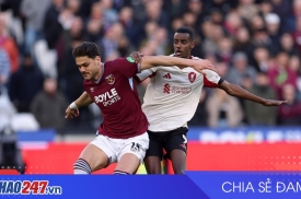 Isak và Gakpo tỏa sáng, Liverpool hạ West Ham 2-0 áp sát top 4