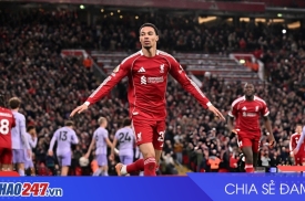 Liverpool 2-0 Brighton: Ekitike lập cú đúp, The Kop bám sát top châu Âu
