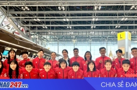 Futsal nữ Việt Nam về nước, ăn mừng HCV lịch sử SEA Games 33