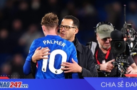 HLV Chelsea bác tin đồn Cole Palmer sang Man Utd