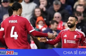 Salah rực sáng giúp Liverpool hạ Fulham 2-0 tại Premier League