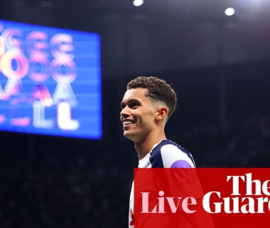 Bayern Munich dẫn trước PSG sớm tại Champions League