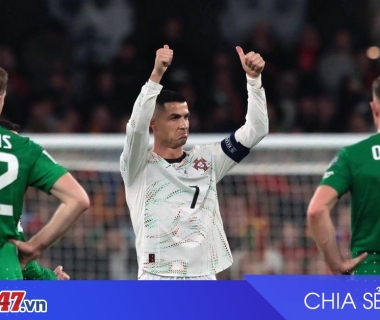 Ronaldo nhận thẻ đỏ và bị huyền thoại Ireland chỉ trích thiếu khiêm tốn