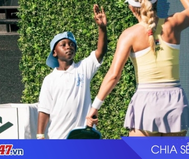 Anna Leigh Waters và bé 8 tuổi Micah Yeboah: Khoảnh khắc đẹp nhất Pickleball World Championship