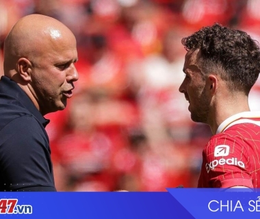 HLV Slot: Cái chết của Jota không phải lý do Liverpool sa sút