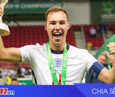 FIFA xác nhận Harvey Vale đổi quốc tịch từ Anh sang Ireland