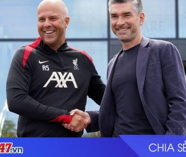 Giám đốc Richard Hughes chia tay Liverpool, HLV Arne Slot lo âu?