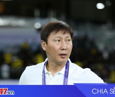 HLV Kim Sang-sik kêu gọi cầu thủ Việt Nam từ bỏ thói quen câu giờ