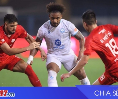 Viettel dẫn Nam Định 2-0 sau hiệp một tại V.League 2025/26