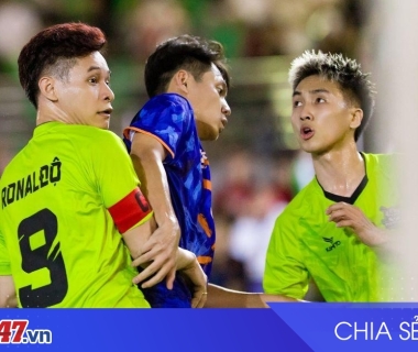 Độ Mixi cùng Refund Gaming vô địch FC Online Creator Championship 2026
